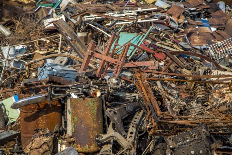 Ekologiczne korzyści z recyklingu metali i złomu